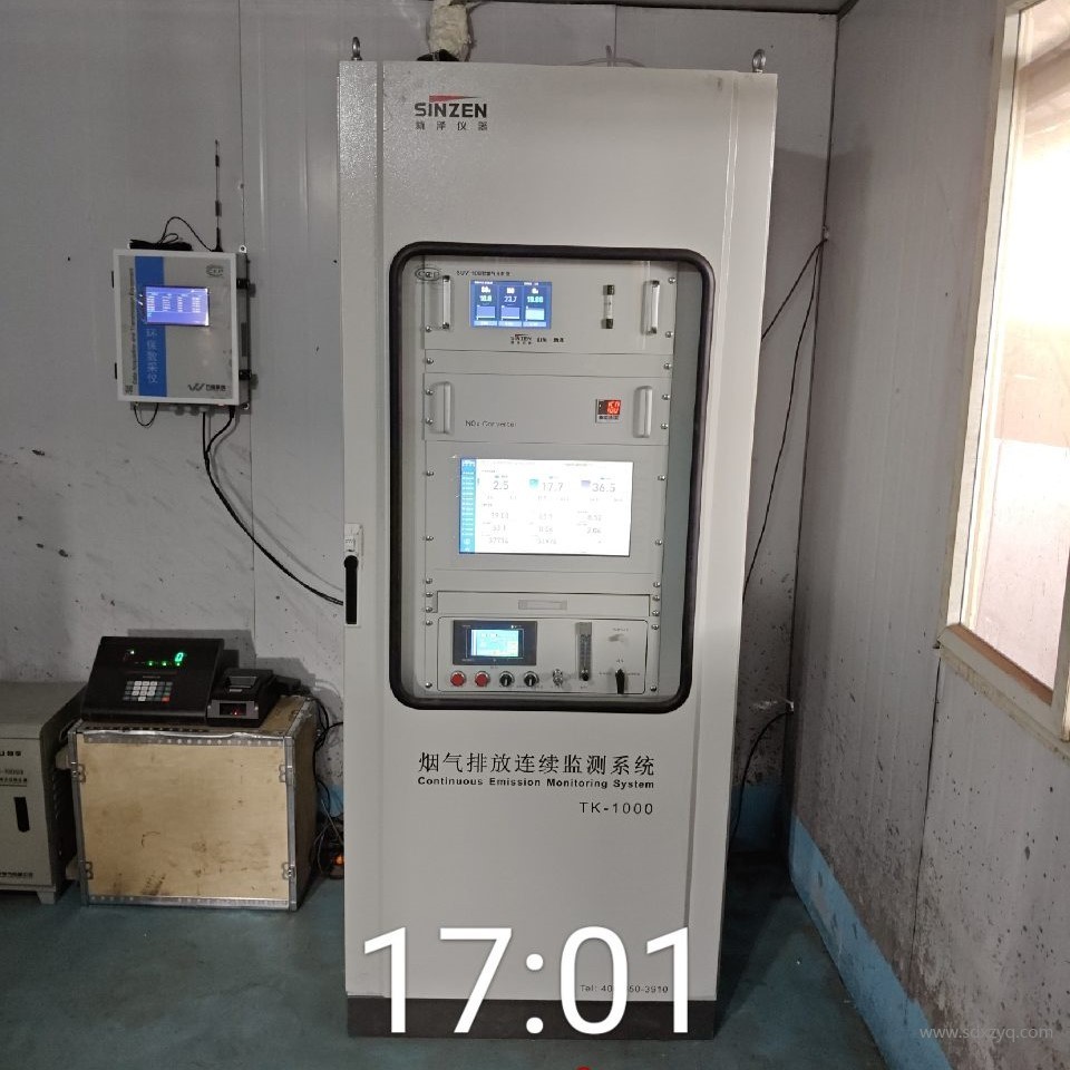 煙氣在線監(jiān)測設(shè)備.jpg